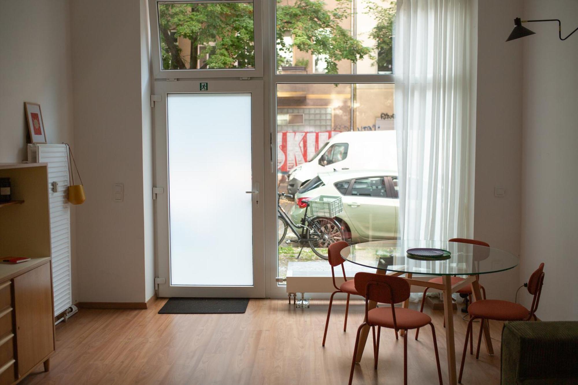 Hip & Beautiful Apartment